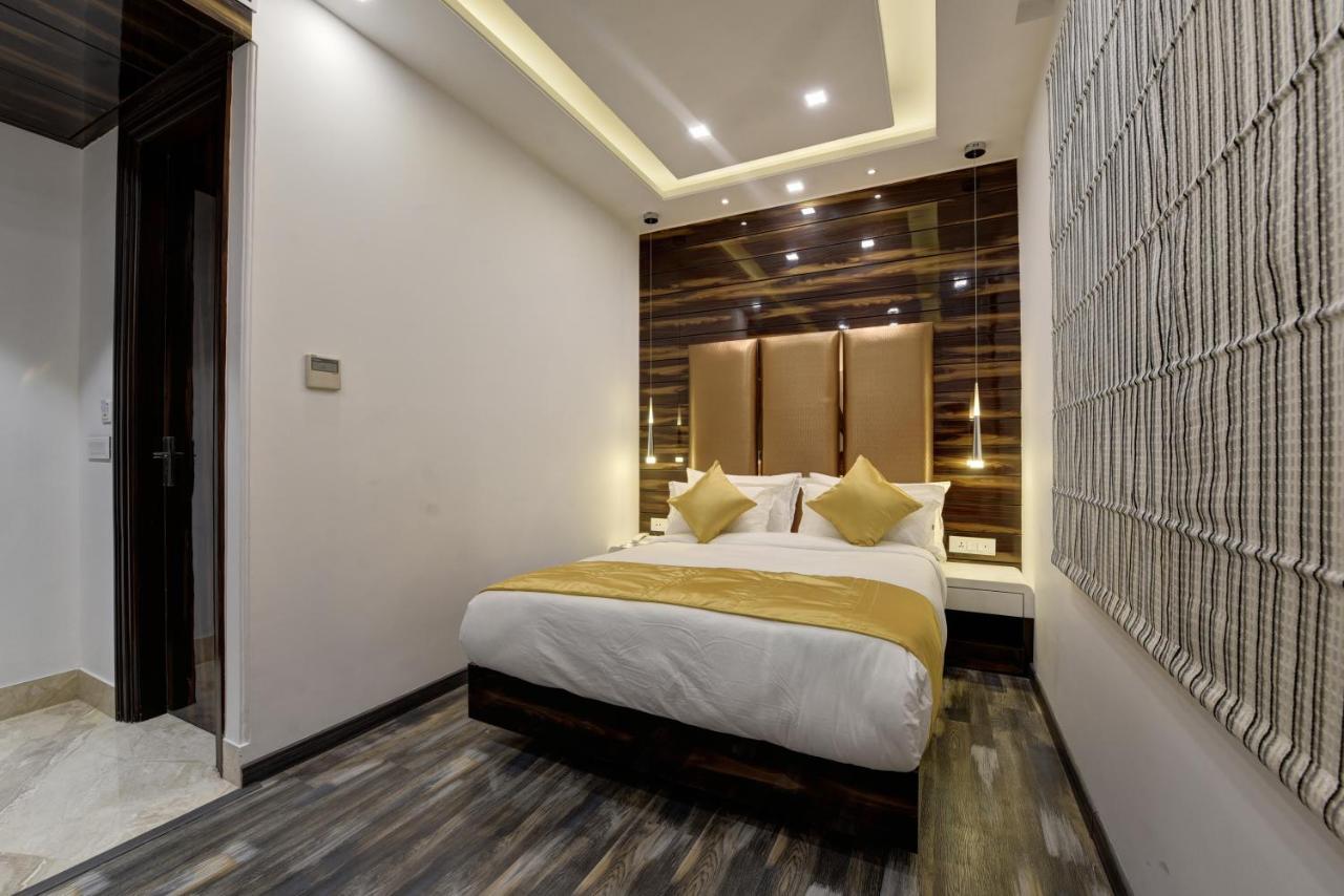 Hotel Golden Tree à Noida Extérieur photo